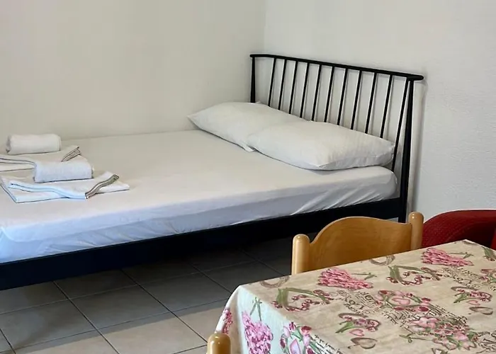 Apartment Hanka Njivice